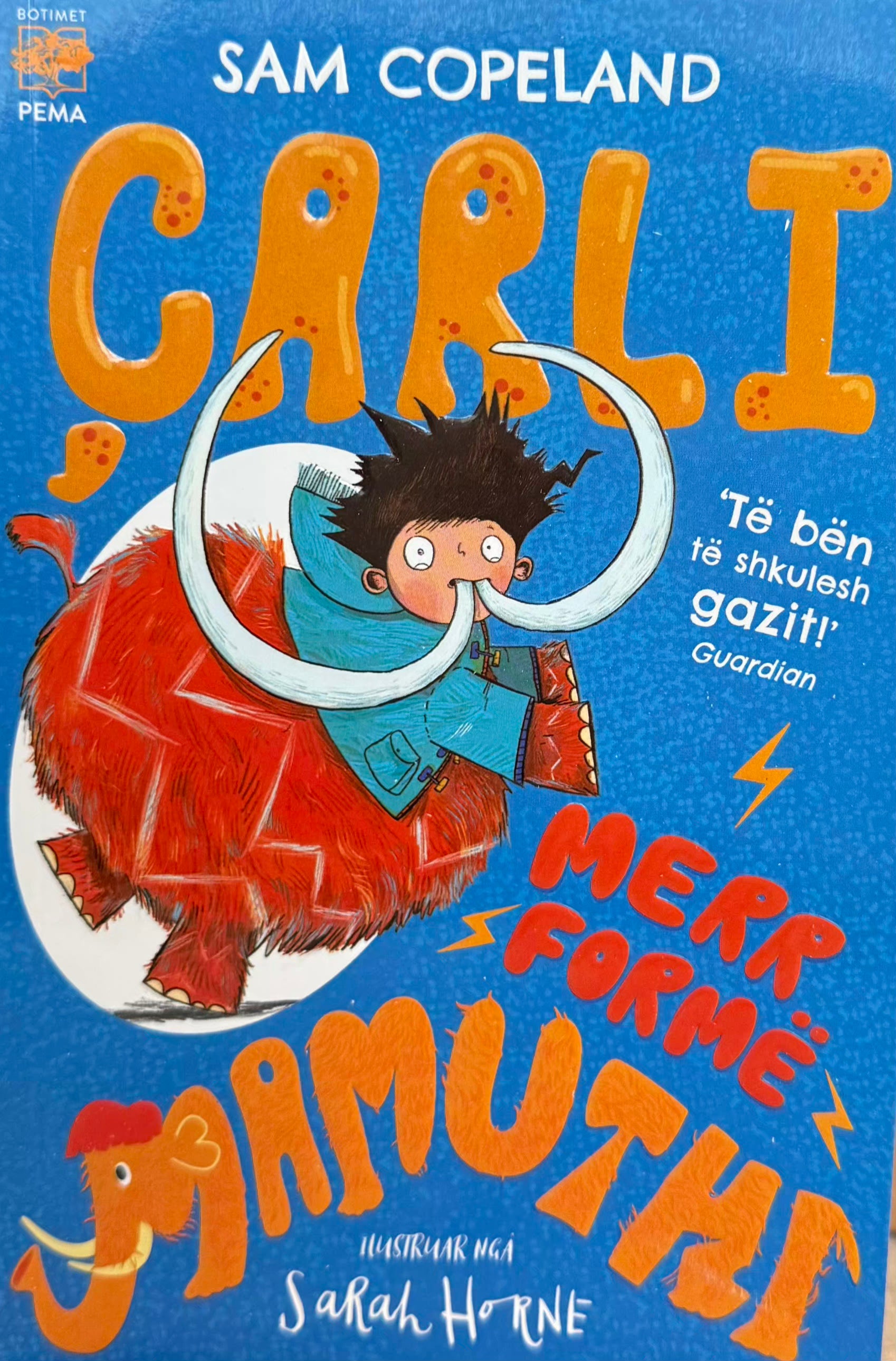 Carli Merr Forme Mamuthi